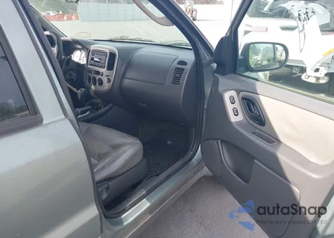 2006 Ford Escape Xlt/Xlt Sport z USA, uszkodzony, nr VIN 1FMYU031X6KB00353